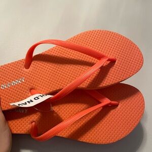 orange flip flops (BUNDLE TO GET FREE!!)